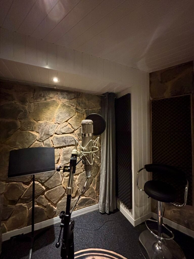 B0BC2F8F-94ED-4FB5-ABF3-BD12513694C7